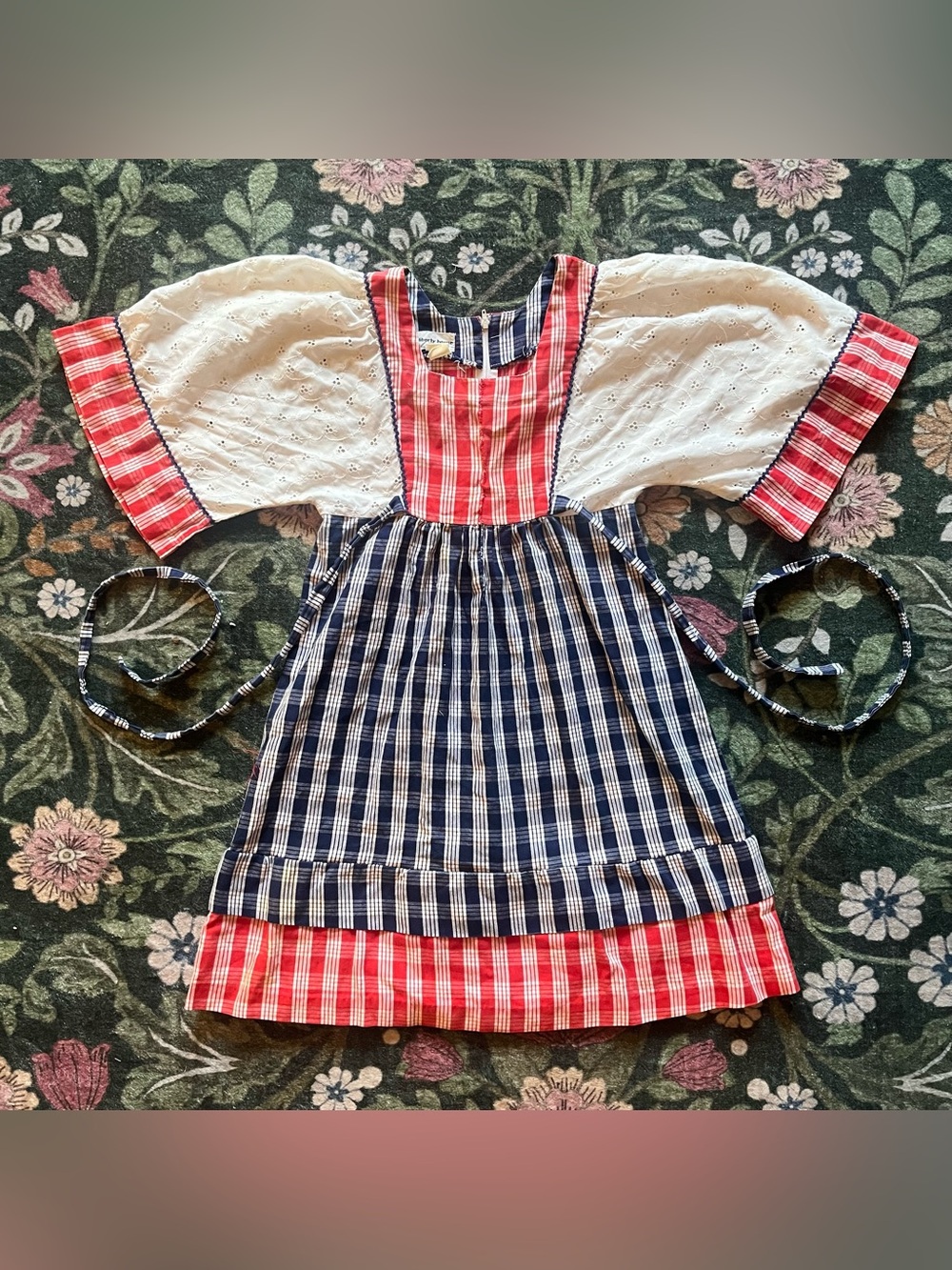 🍎 Vintage Gingham Eyelet Babydoll Dress 🍎